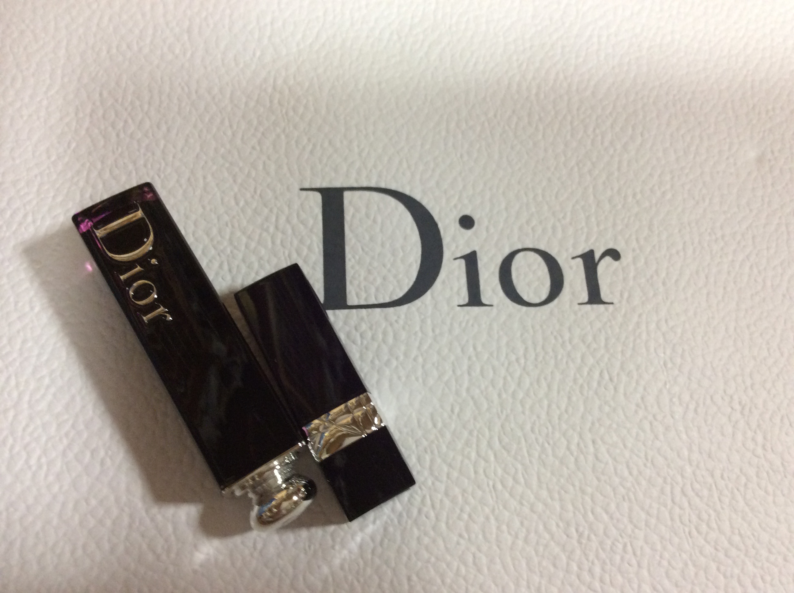 Dior　ミニルージュ　ラッカーとの比較