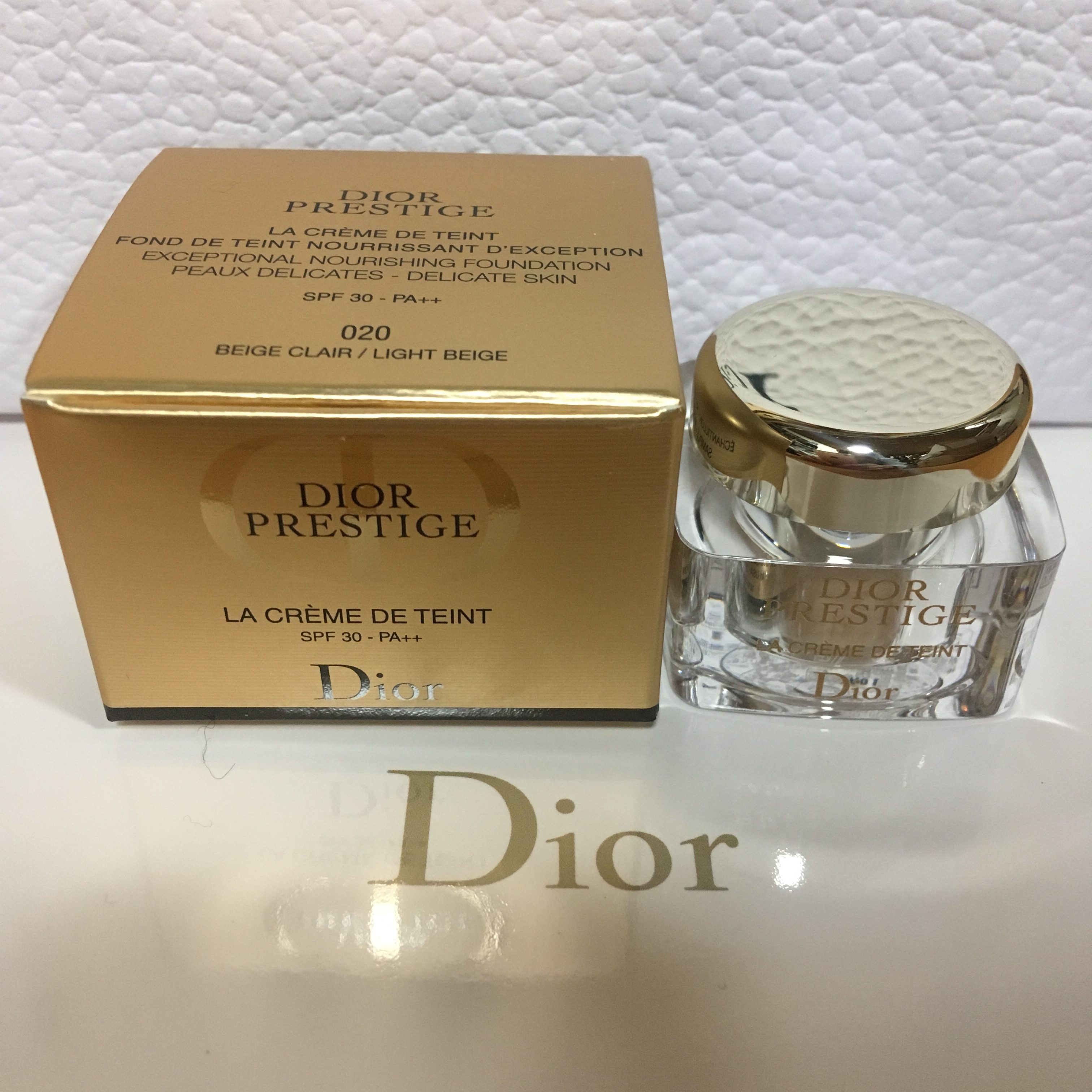 Dior　ディオール　プレステージ　クレームドゥタン　サンプル　ブログ