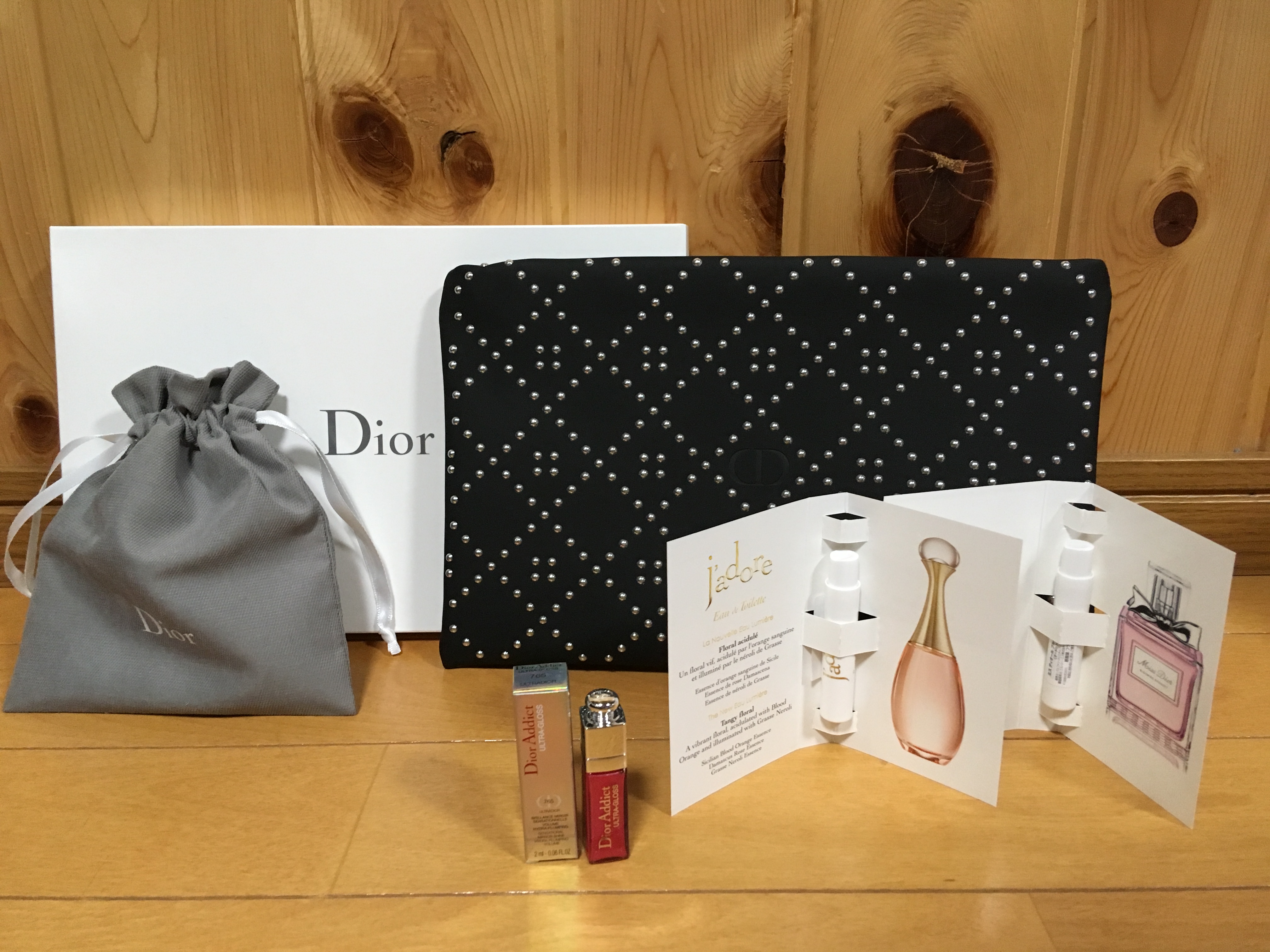 Dior　ディオール　オンラインブティック　ノベルティ　ポーチ　オマケ　サンプル
